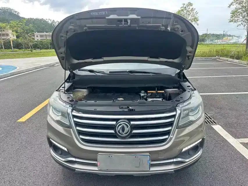 Fengxing SX6 2016 1.6L CVT Luxury Edition — миниатюра 18