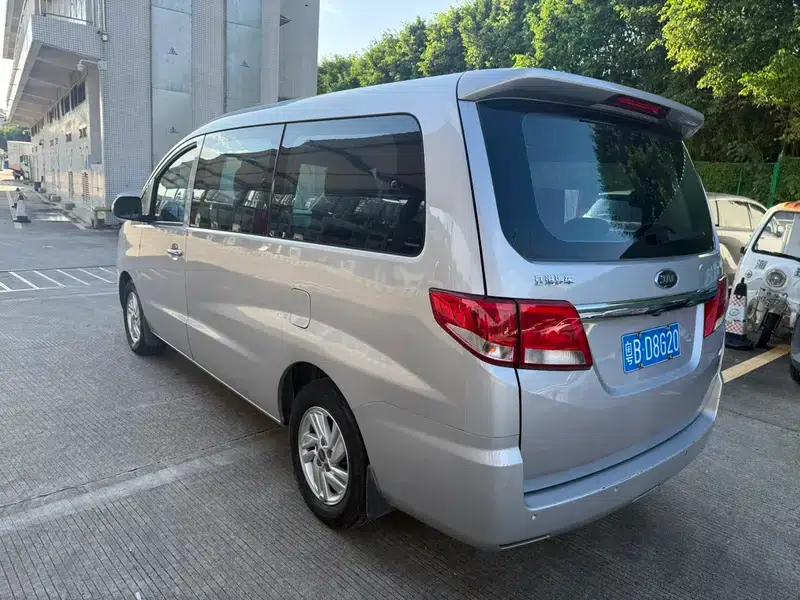 Refine M4 2019 Enjoy Series 2.0L Manual Business Model (National V Emission Standard) — миниатюра 4