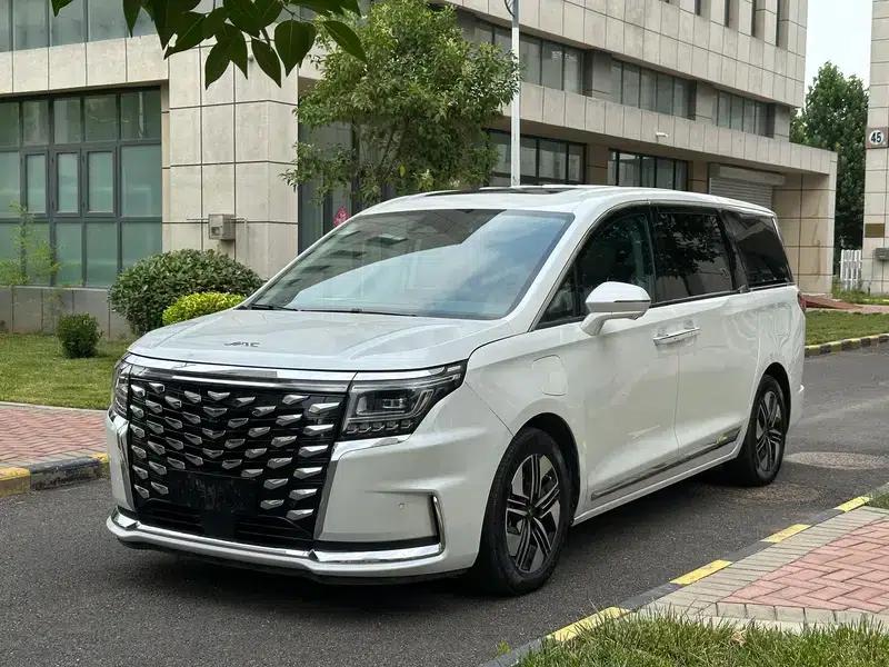 Refine RF8 PHEV 2024 HarmonyOS Edition 1.5T 150KM Flagship Model — миниатюра 1
