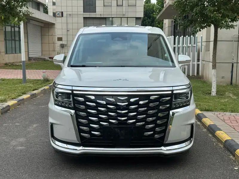 Refine RF8 PHEV 2024 HarmonyOS Edition 1.5T 150KM Flagship Model — миниатюра 2