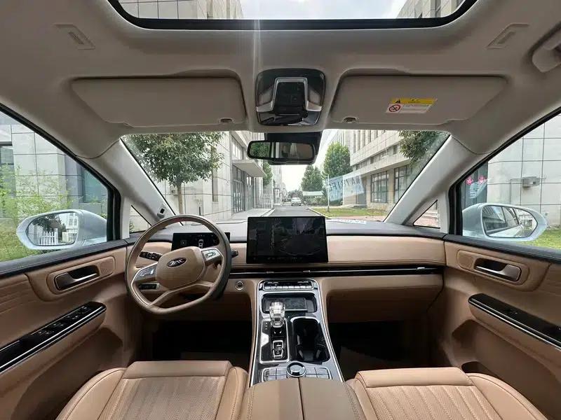 Refine RF8 PHEV 2024 HarmonyOS Edition 1.5T 150KM Flagship Model — миниатюра 19
