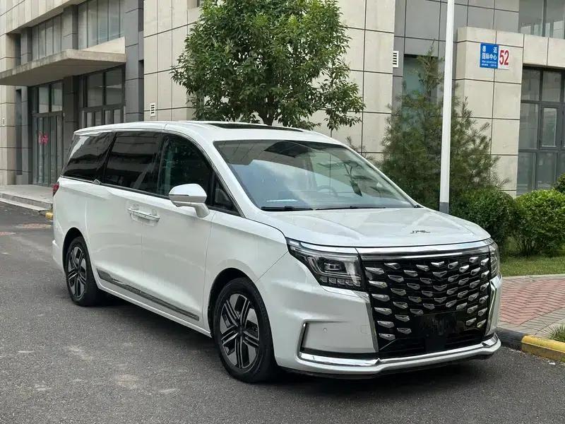 Refine RF8 PHEV 2024 HarmonyOS Edition 1.5T 150KM Flagship Model — миниатюра 3