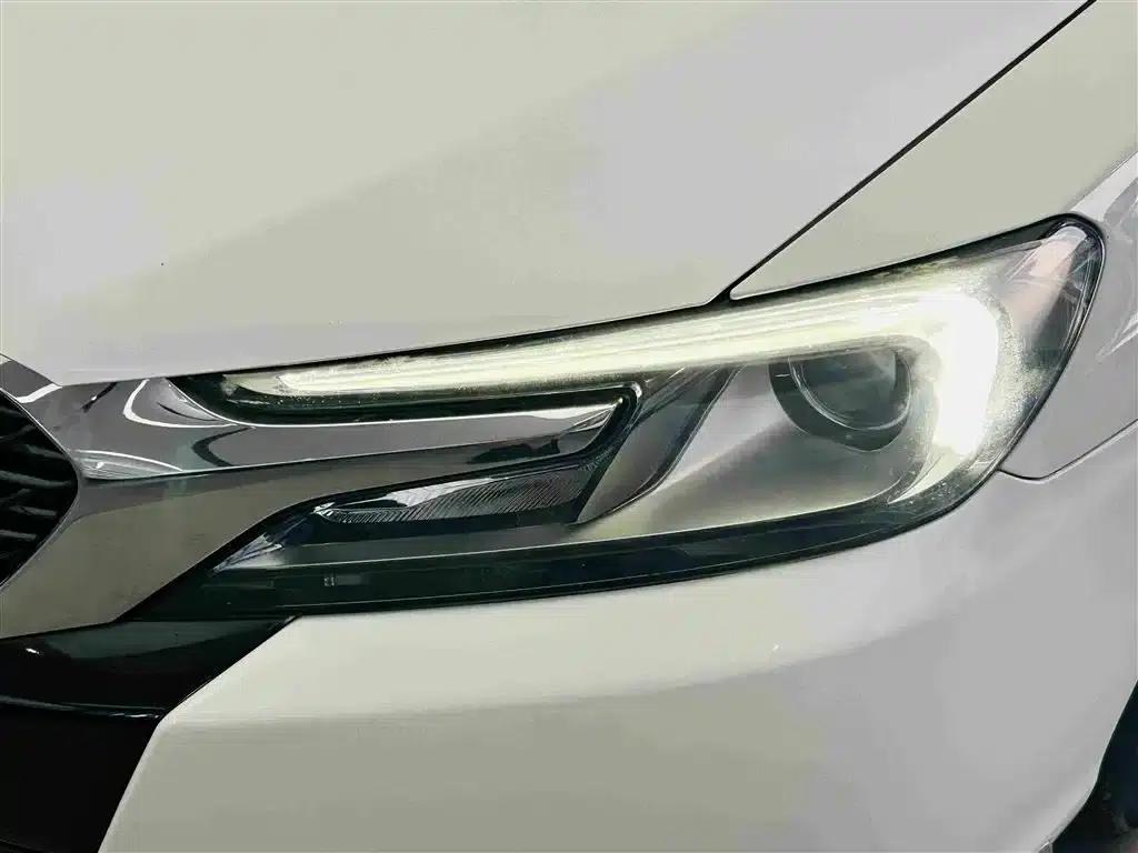 DS 5LS 2014 1.6T Elegant Edition THP160 — миниатюра 11