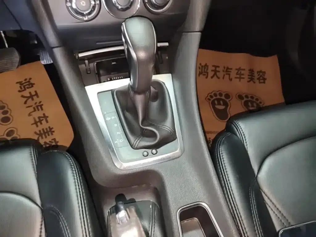 DS 5LS 2014 1.8L Automatic Comfort Edition VTi140 — миниатюра 14