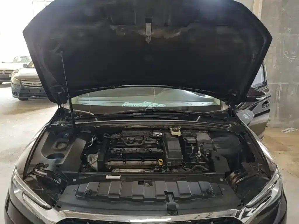 DS 5LS 2014 1.8L Automatic Comfort Edition VTi140 — миниатюра 20