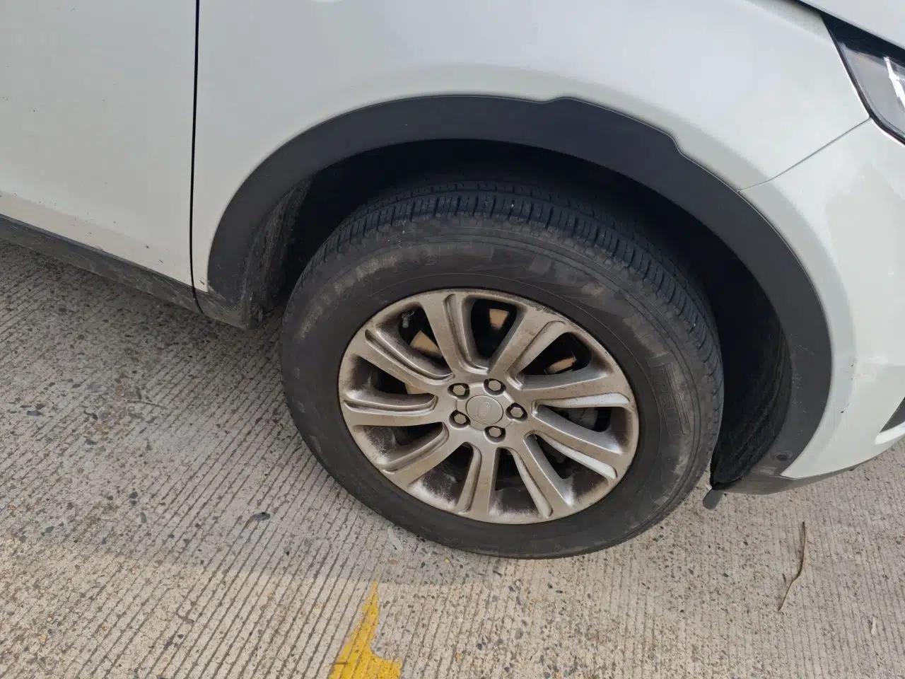 Land Rover Discovery Sport 2019 240 PS PURE Edition China V Standard — миниатюра 8