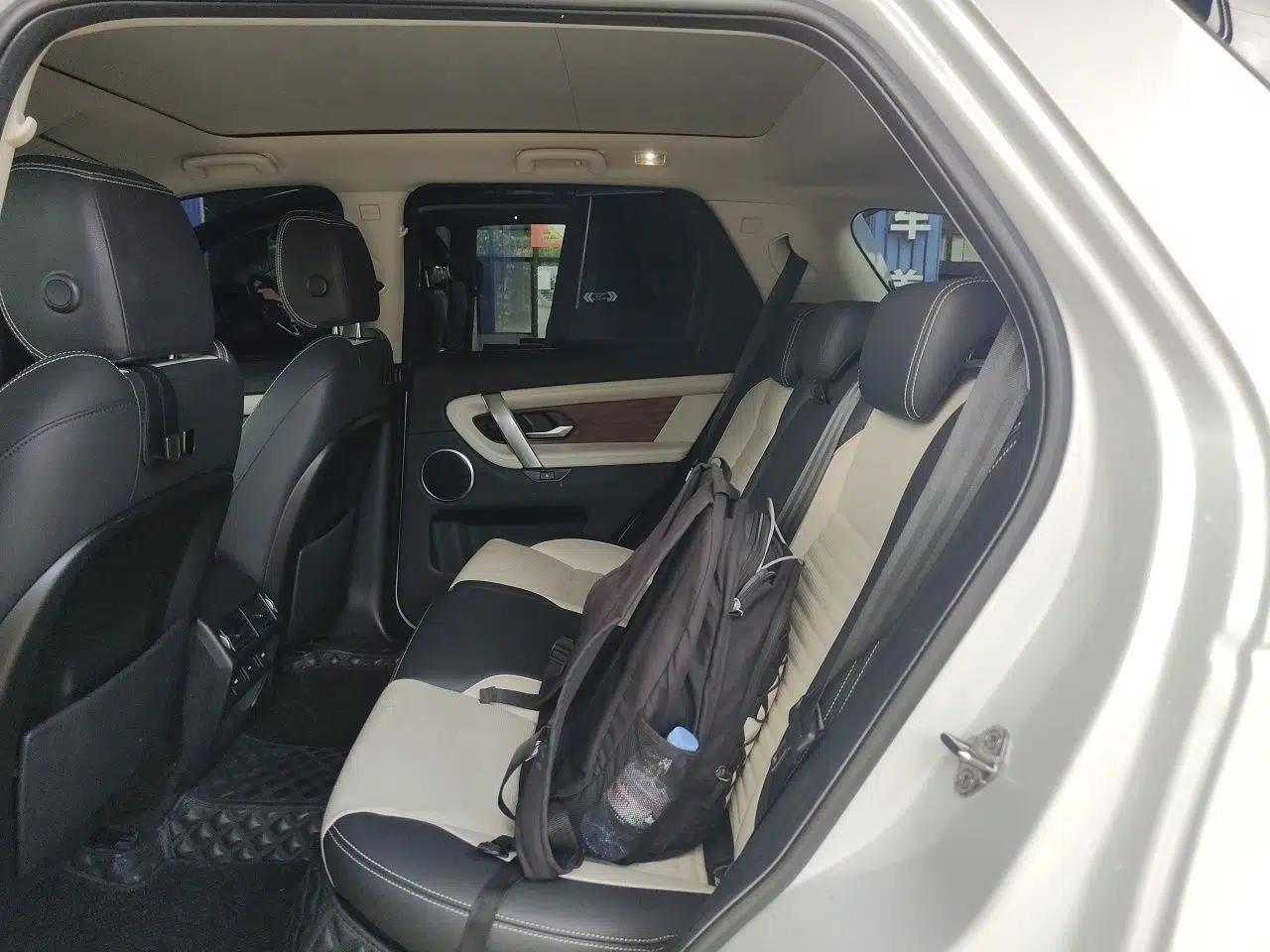 Land Rover Discovery Sport 2020 249 PS R-Dynamic Performance Edition — миниатюра 17