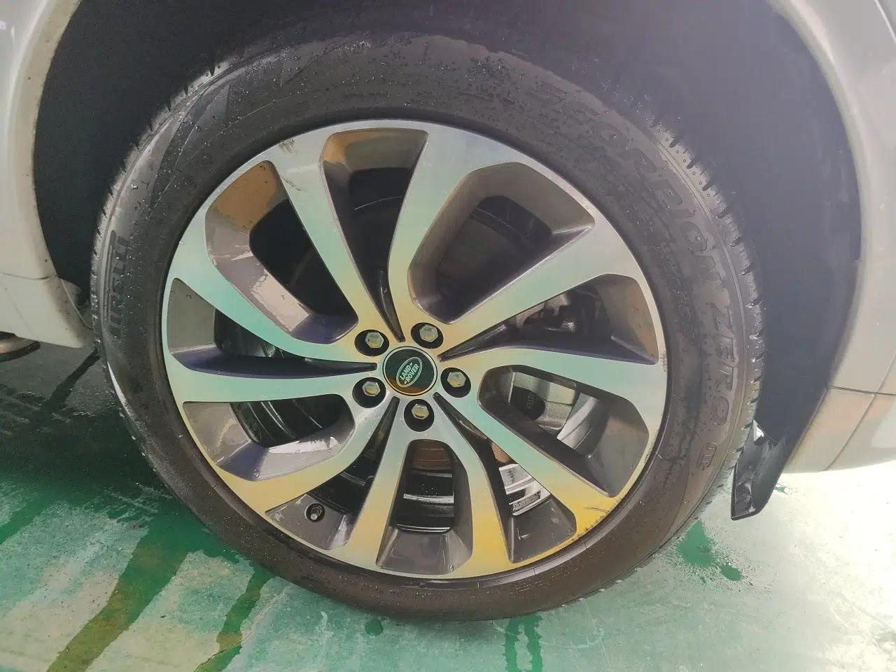Land Rover Discovery Sport 2020 249 PS R-Dynamic Performance Edition — миниатюра 8