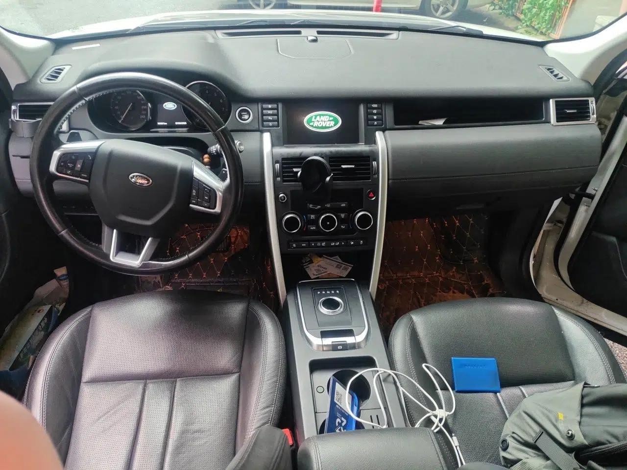 Land Rover Discovery Sport 2018 240 PS SE Version — миниатюра 9