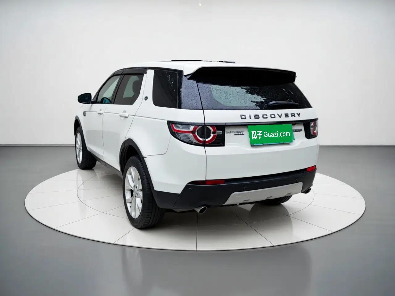 Land Rover Discovery Sport 2016 2.0T HSE — миниатюра 4