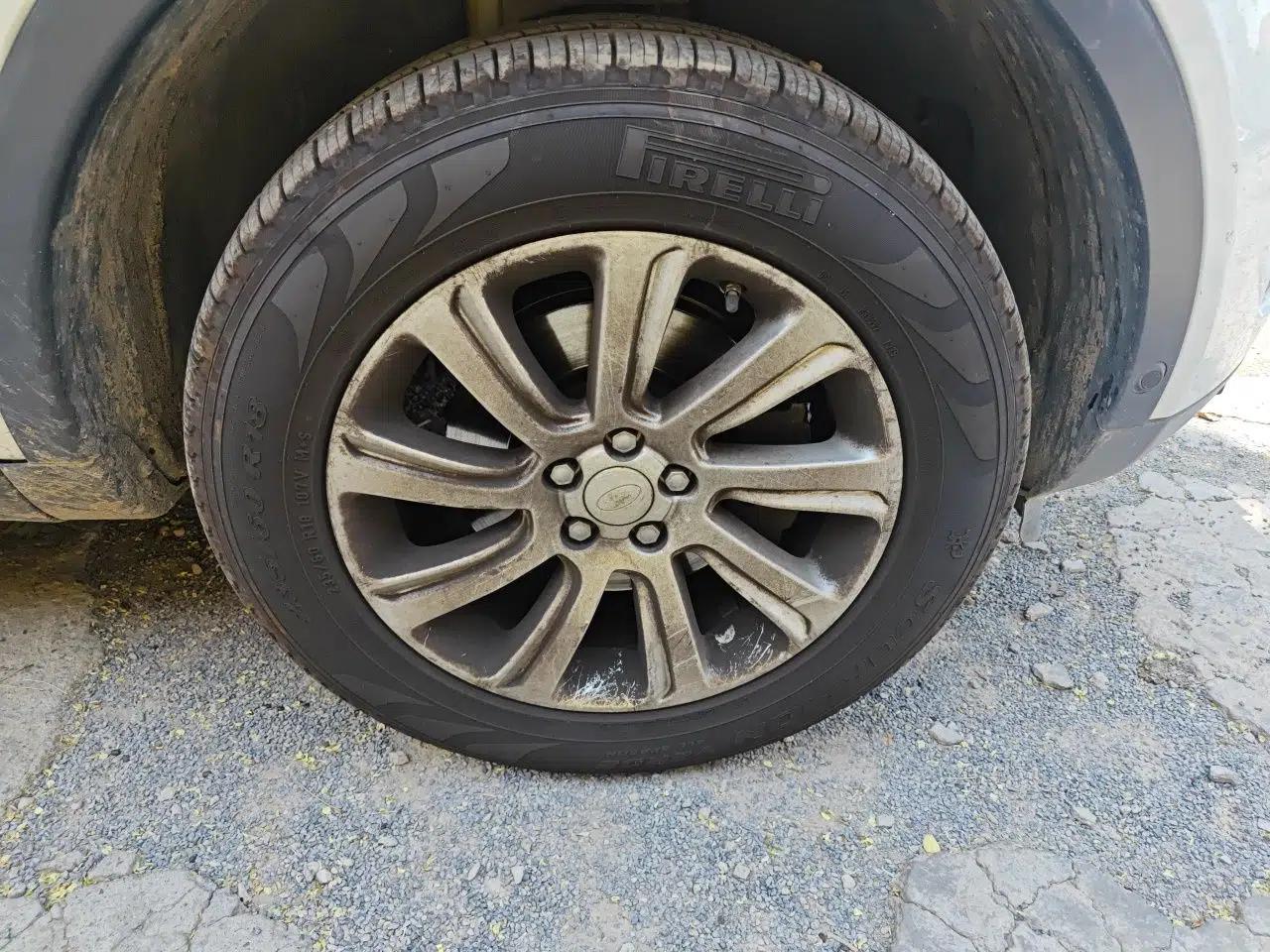Land Rover Discovery Sport 2018 240 PS SE Version — миниатюра 8