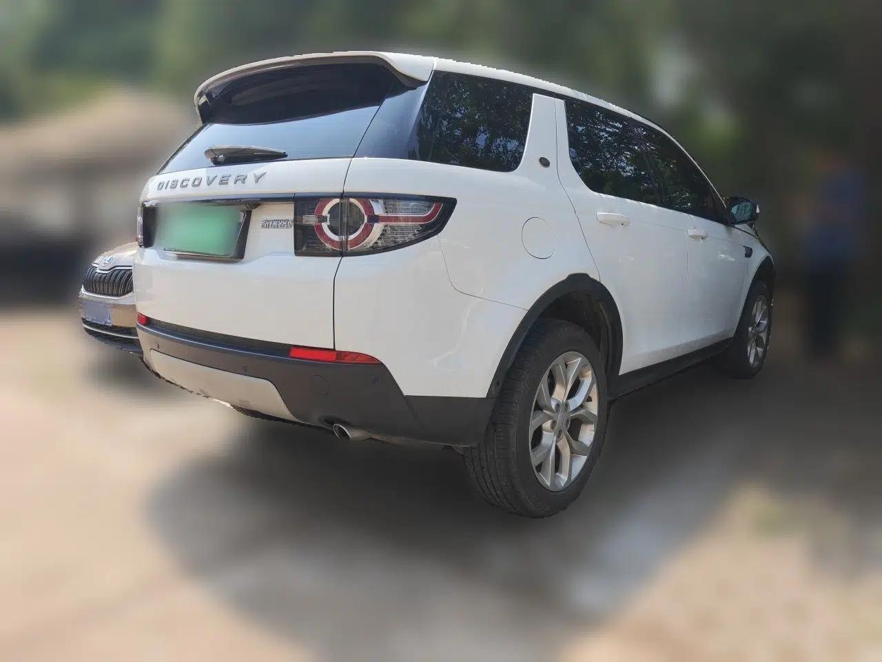 Land Rover Discovery Sport 2018 240 PS HSE Version — миниатюра 6