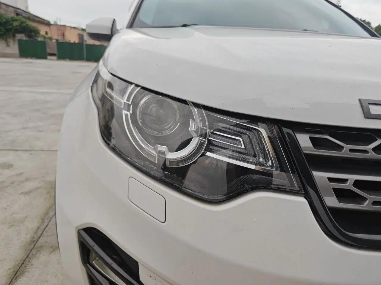 Land Rover Discovery Sport 2016 2.0T SE — миниатюра 7