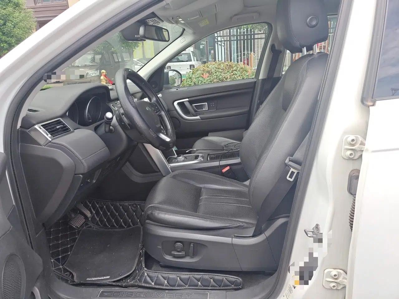 Land Rover Discovery Sport 2016 2.0T HSE — миниатюра 15
