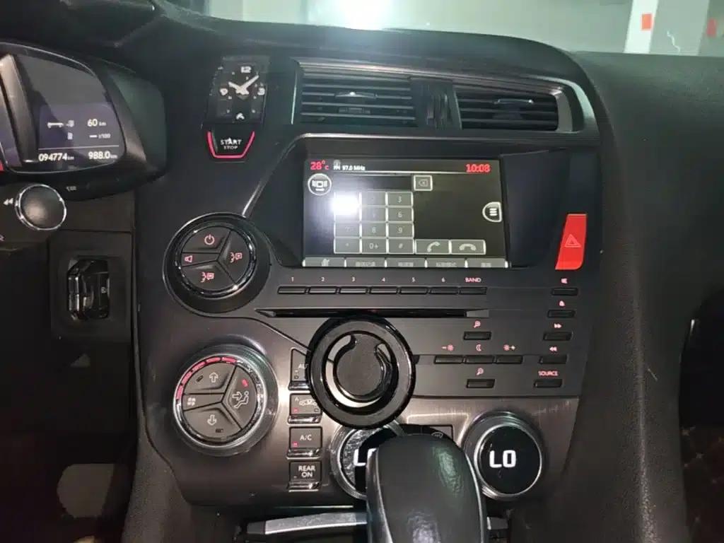 DS 5 2014 1.6T Luxury Edition THP160 — миниатюра 13