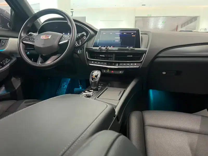 2021 Cadillac CT5 Facelift 28T Luxury — миниатюра 28