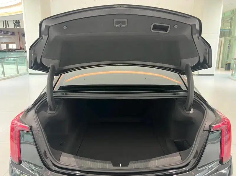 2021 Cadillac CT5 Facelift 28T Luxury — миниатюра 36