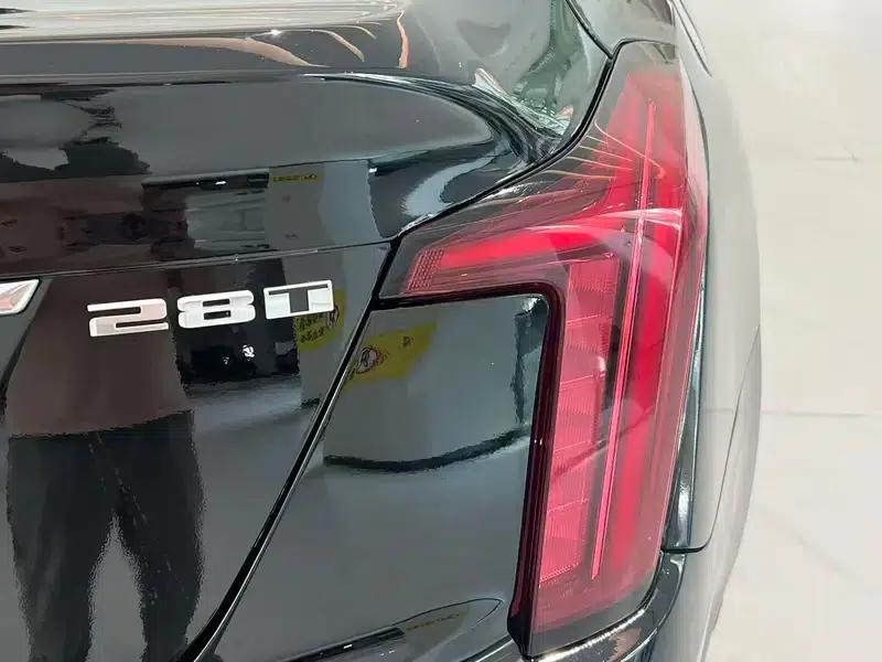 2021 Cadillac CT5 Facelift 28T Luxury — миниатюра 10