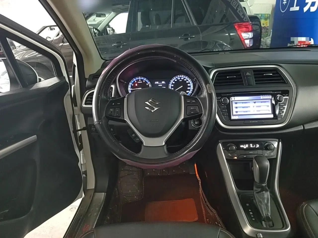 Suzuki S-Cross 2015 1.4T Automatic Two-Wheel Drive Prestige Model — миниатюра 13