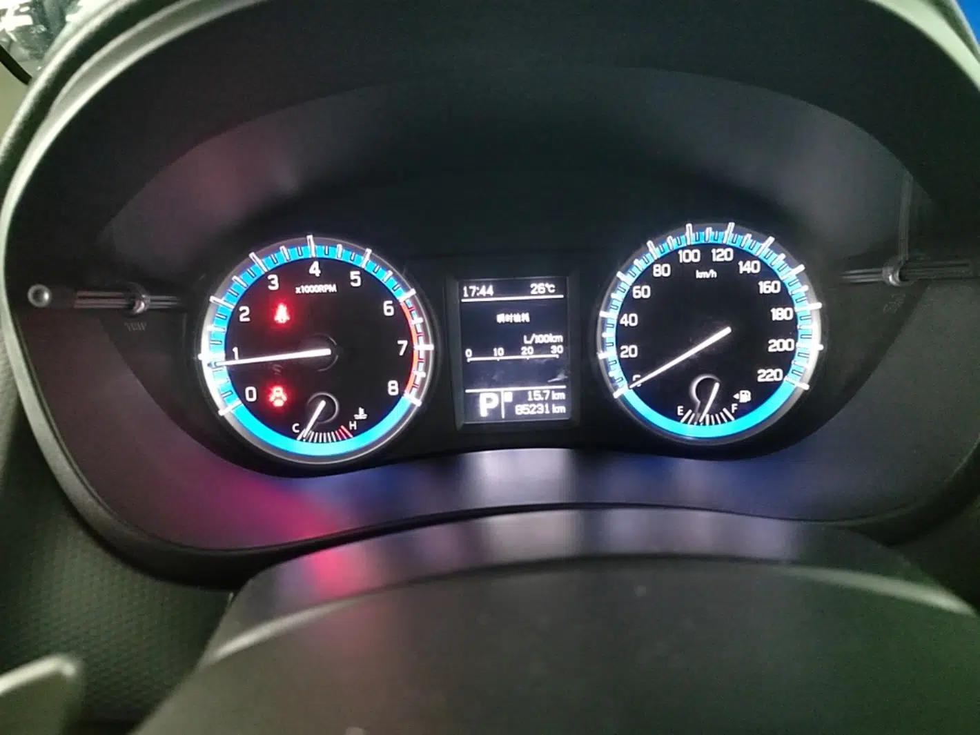 Suzuki S-Cross 2015 1.4T Automatic Two-Wheel Drive Prestige Model — миниатюра 14