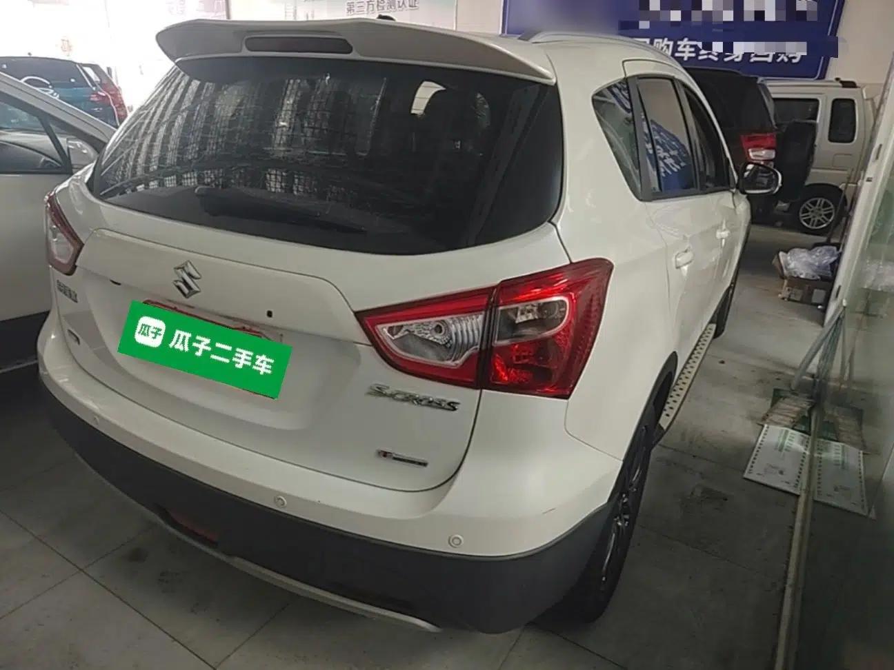 Suzuki S-Cross 2015 1.4T Automatic Two-Wheel Drive Prestige Model — миниатюра 6