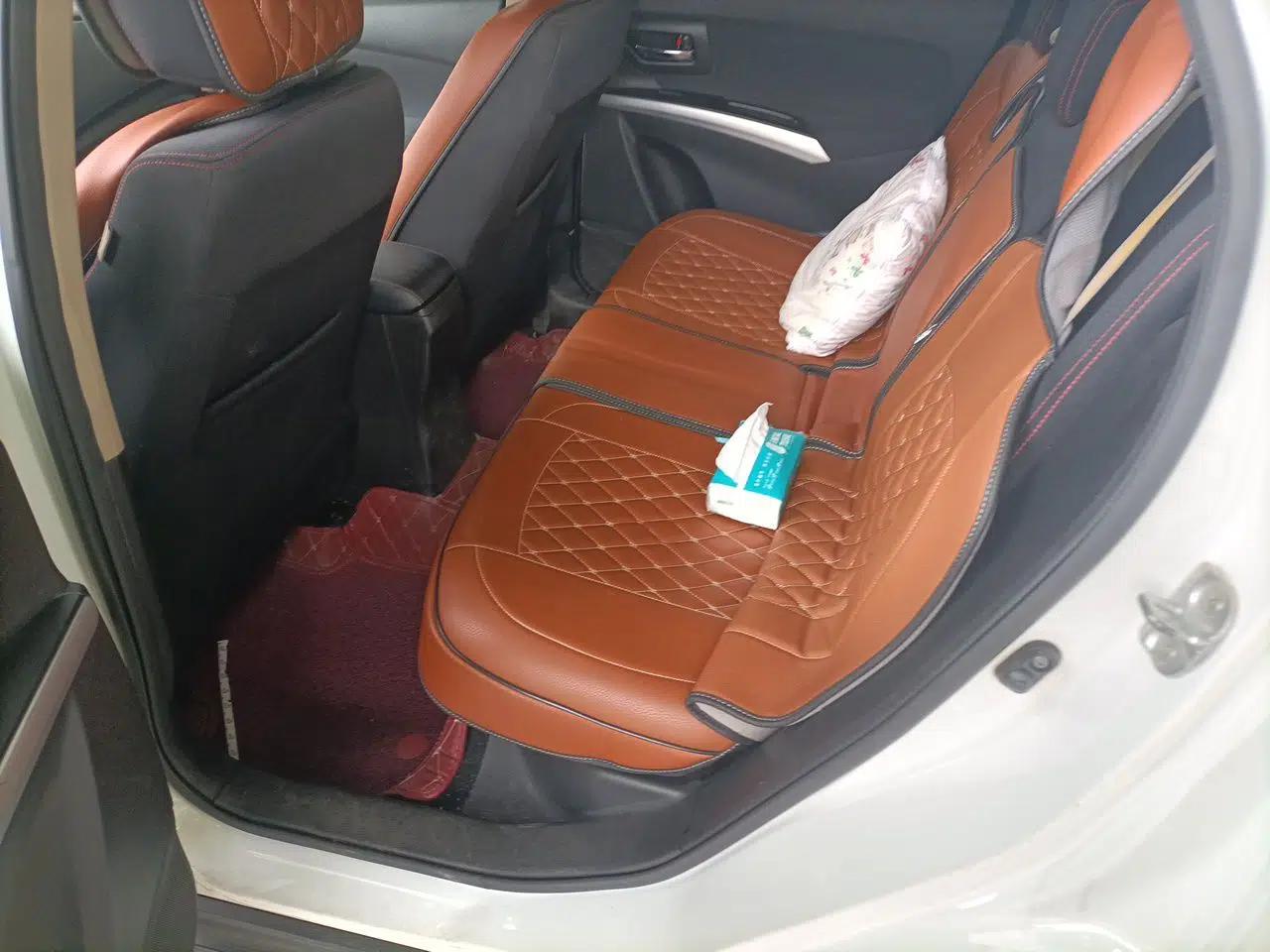 Suzuki S-Cross 2014 1.6L CVT Two-Wheel Drive Entry Model — миниатюра 17