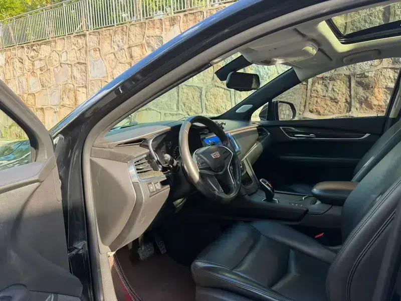 Cadillac XT5 2018 28E AWD Technology Edition — миниатюра 8