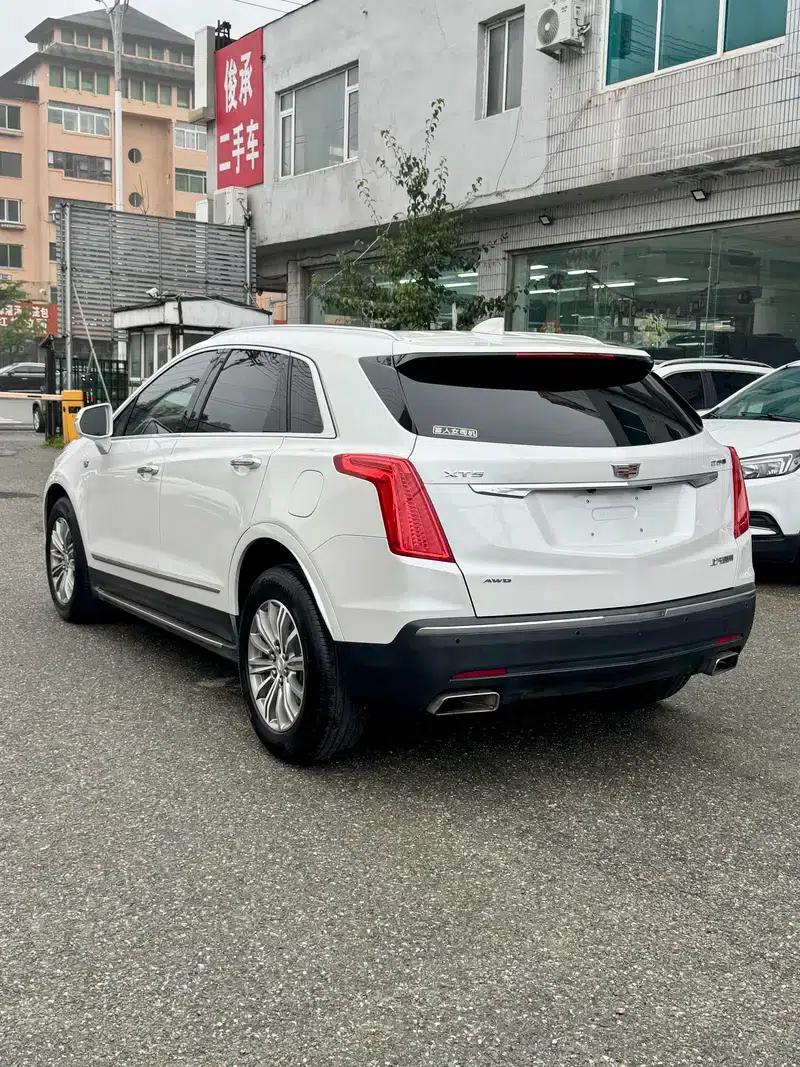 Cadillac XT5 2018 28T AWD Luxury — миниатюра 4