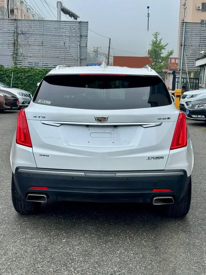 Cadillac XT5 2018 28T AWD Luxury — миниатюра 5