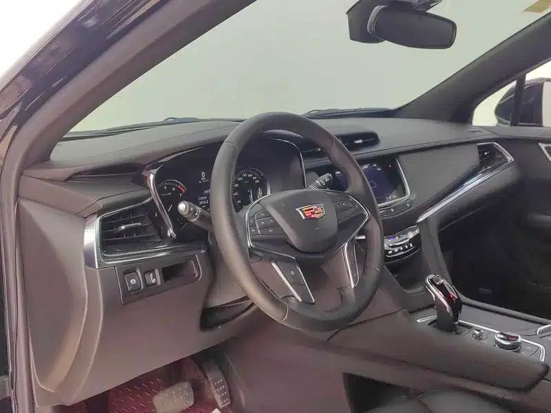Cadillac XT5 2021 28T AWD Luxury — миниатюра 14