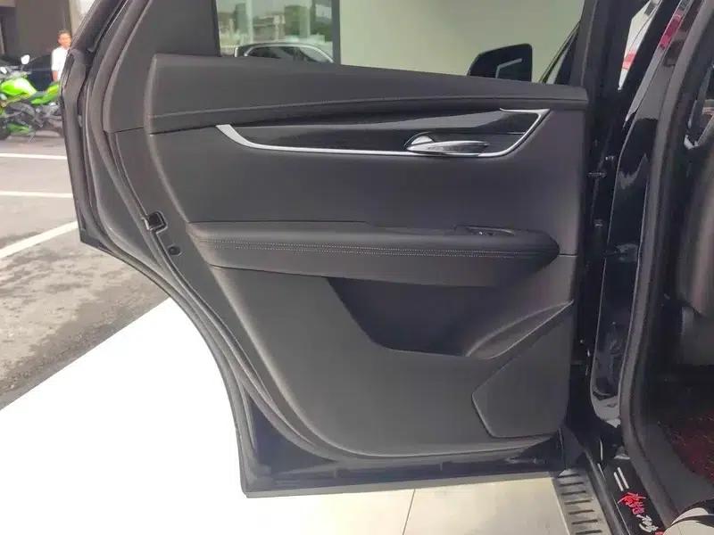 Cadillac XT5 2021 28T AWD Luxury — миниатюра 7