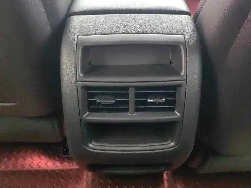 Cadillac XT5 2021 28T AWD Luxury — миниатюра 8