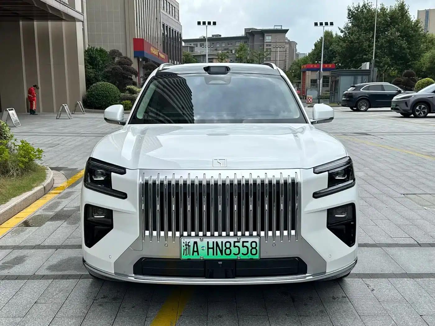 Extreme Krypton 8X 2026 Ultra+ Edition 70kWh — миниатюра 2
