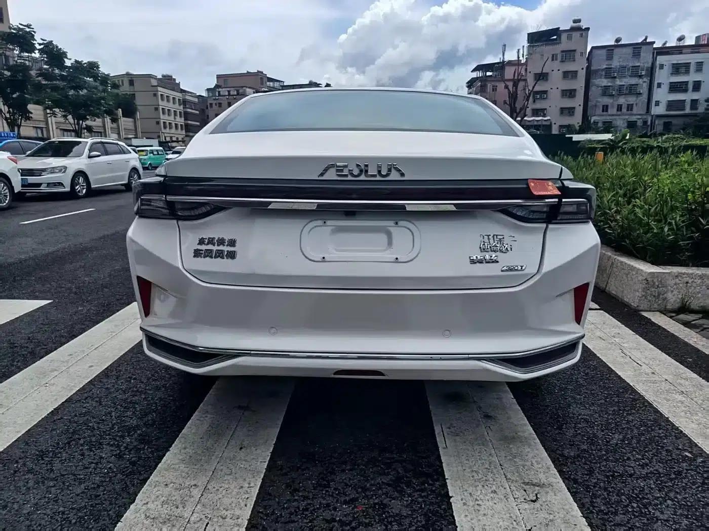 Aeolus Aeolus MAX 2022 1.5T Super Stylish Dad Edition — миниатюра 8