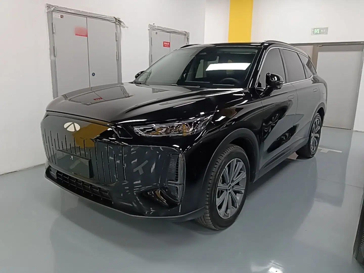 Chery Fengyun T9 2025 120 Long-Range Luxury Version 5 Seats Lithium Iron Phosphate — миниатюра 1