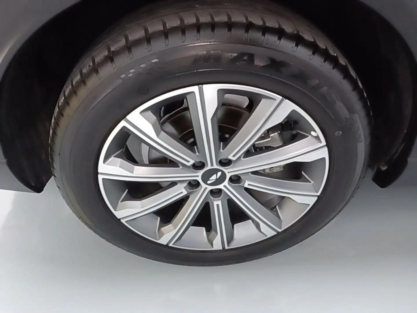 Chery Fengyun T9 2025 120 Long-Range Luxury Version 5 Seats Lithium Iron Phosphate — миниатюра 11