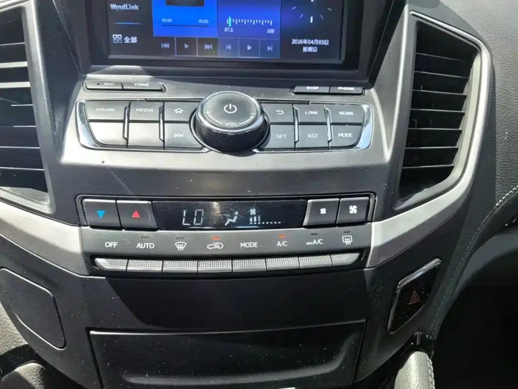 Dongfeng Fengshen AX7 2018 Classic 1.6T Automatic Elite — миниатюра 13