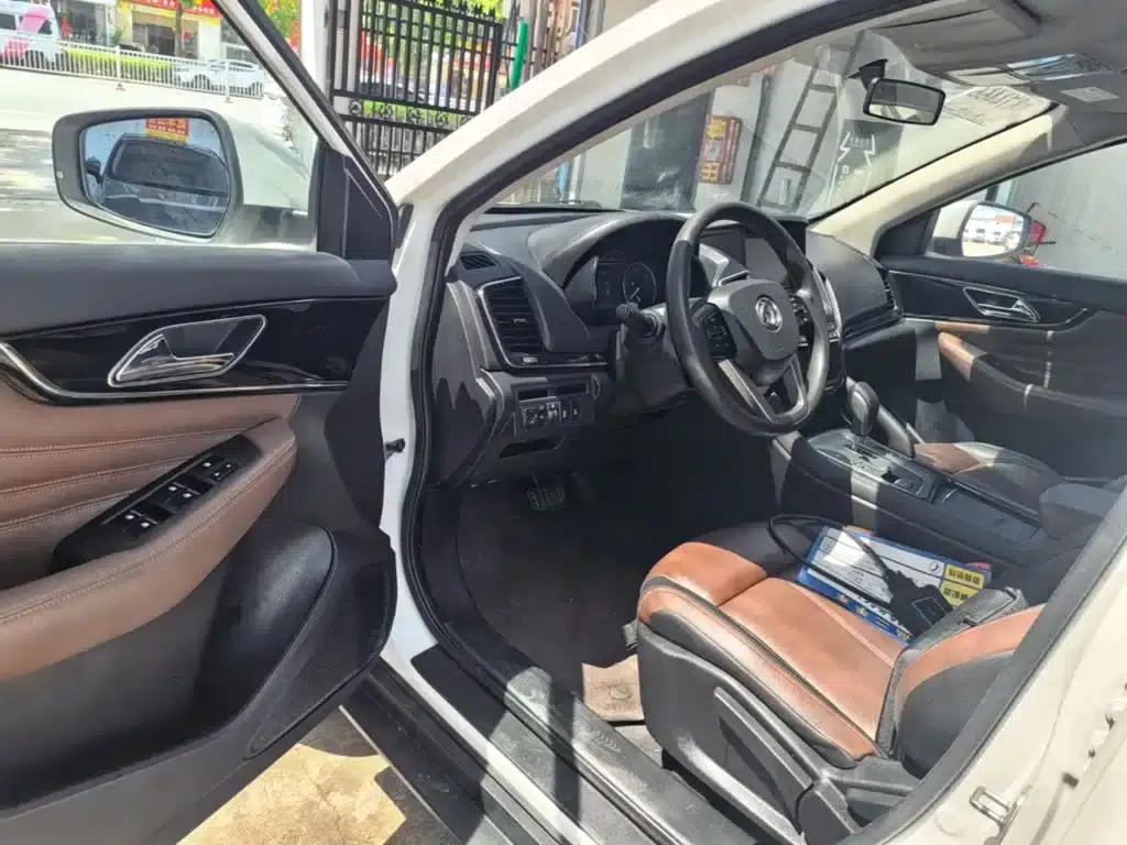 Dongfeng Fengshen AX7 2018 Classic 1.6T Automatic Elite — миниатюра 16