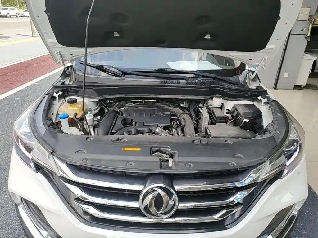 Dongfeng Fengshen AX7 2018 Classic 1.6T Automatic Deluxe Edition — миниатюра 20