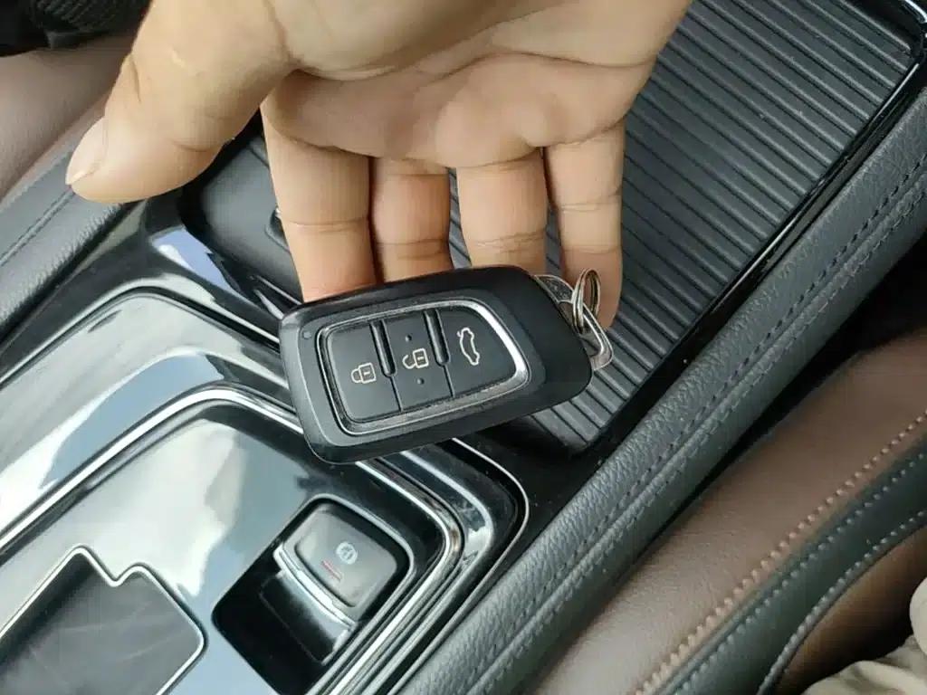 Dongfeng Fengshen AX7 2018 Classic 1.6T Automatic Deluxe Edition — миниатюра 9