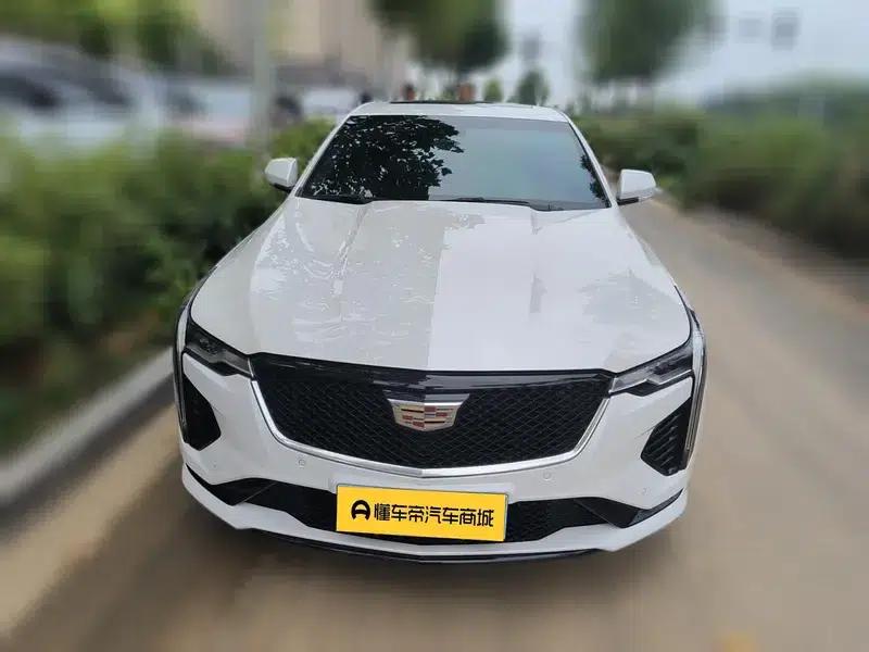 2023 Cadillac CT4 25T Luxury — миниатюра 2