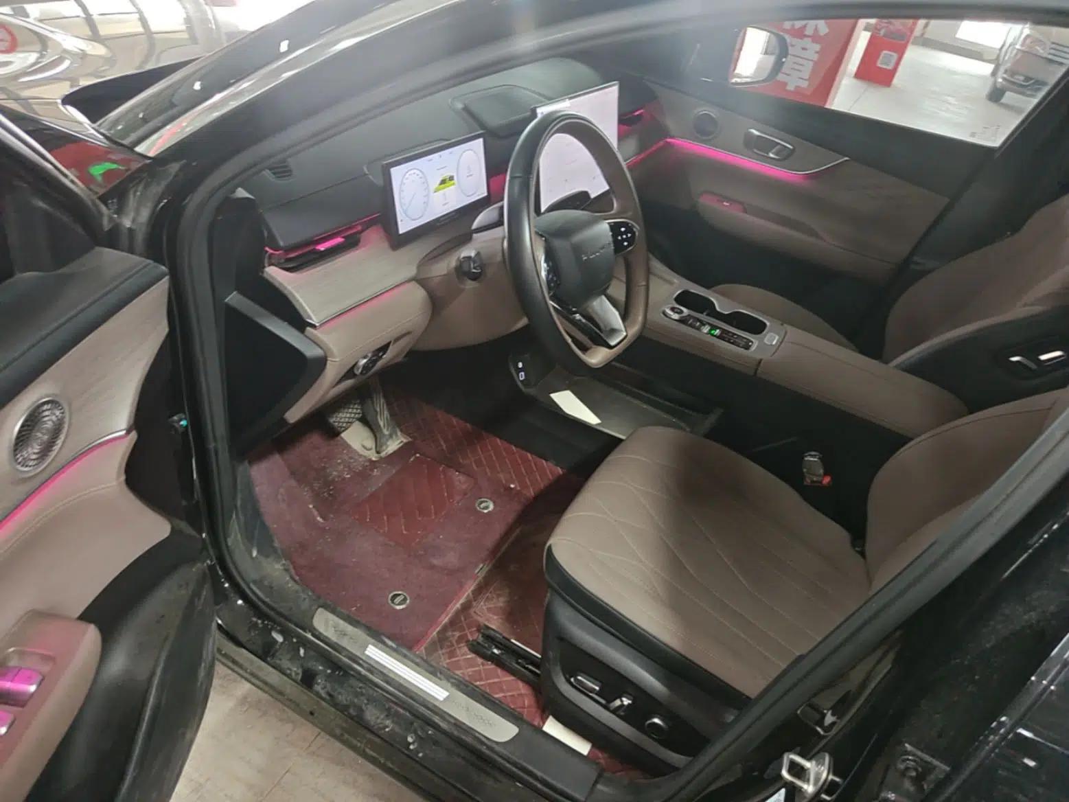 Chery Fengyun T8 2025 1.5T 130km Deluxe Version 5 Seats — миниатюра 18