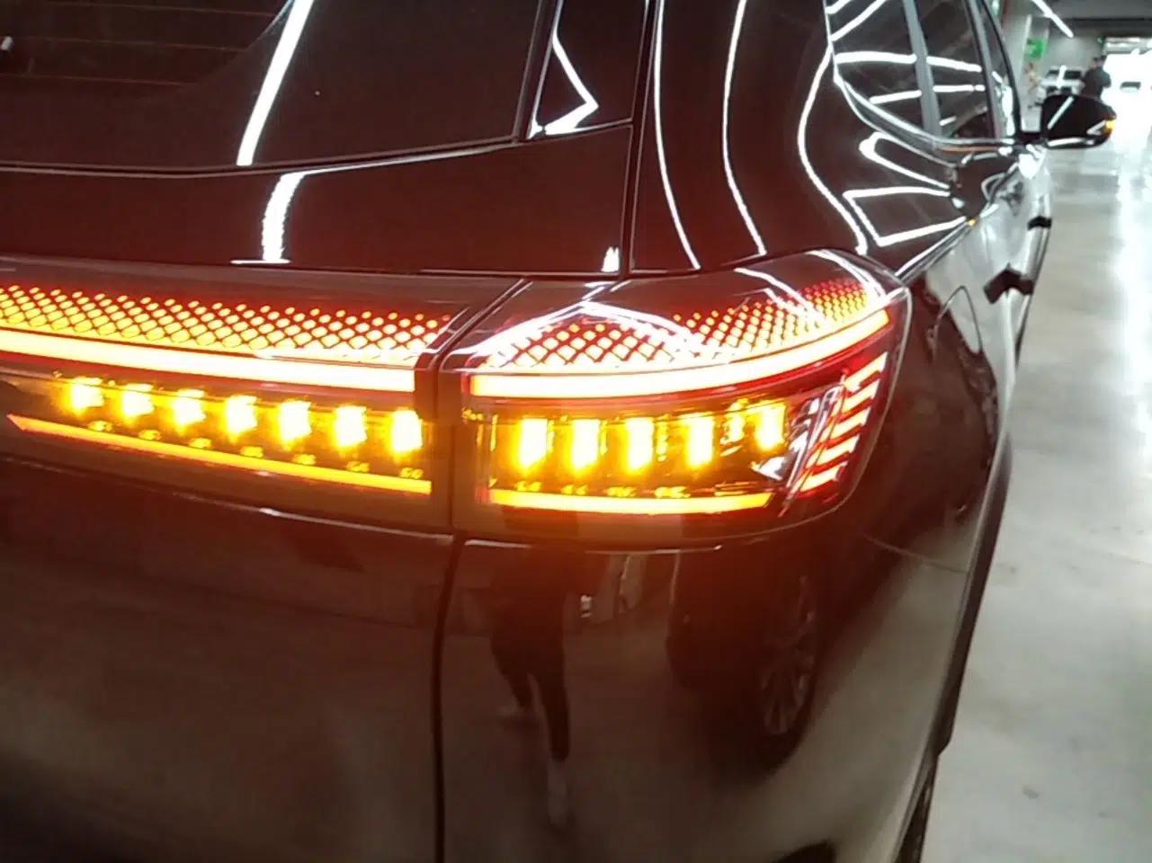 Chery Fengyun T8 2025 1.5T 130 km Luxury Edition 5-Seater — миниатюра 9