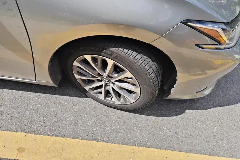 Lexus ES 2021 300h Premium Edition — миниатюра 6