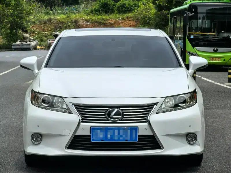 Lexus ES 2013 250 Elegant Edition — миниатюра 2