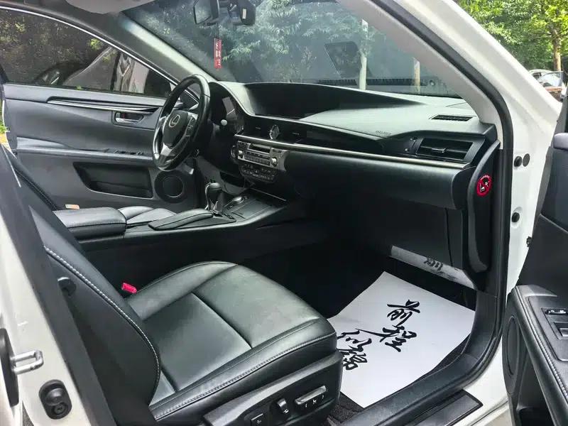 Lexus ES 2013 250 Elegant Edition — миниатюра 7