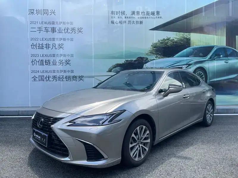 Lexus ES 2025 200 Premium Edition — миниатюра 1