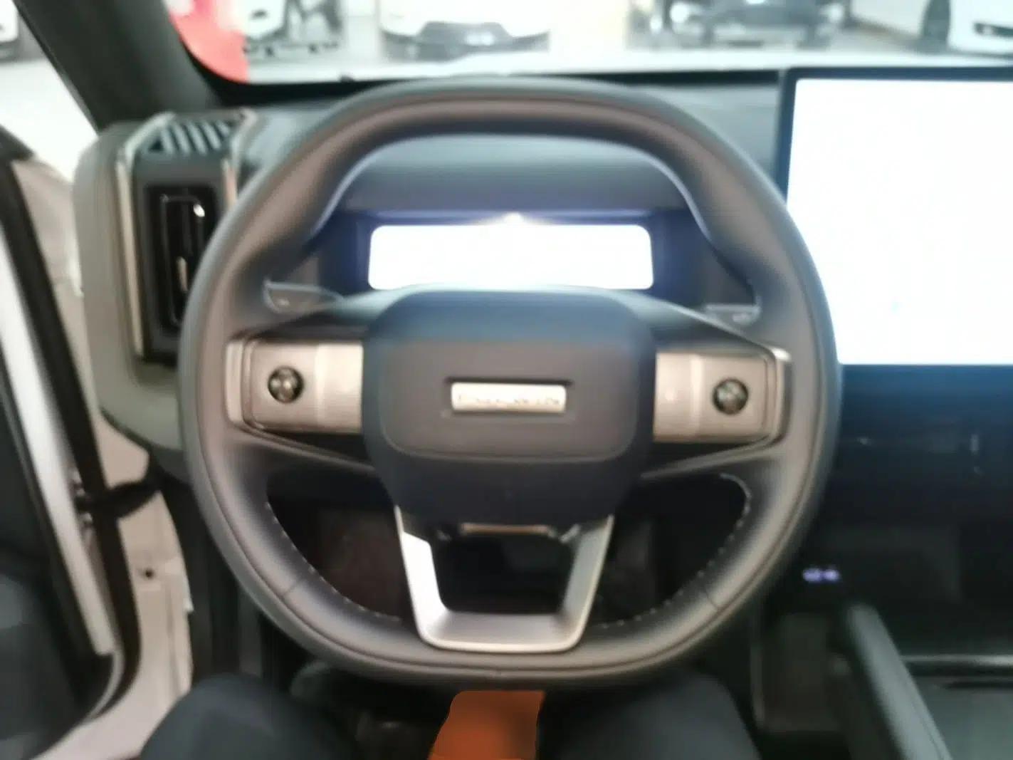 Chery Fengyun Fulwin X3 2025 Model 401 Feng Shang Edition — миниатюра 13