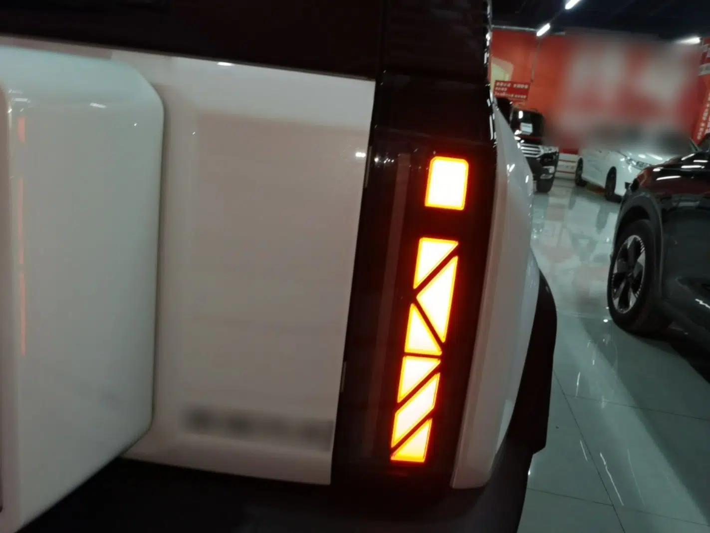 Chery Fengyun Fulwin X3 2025 Model 401 Feng Shang Edition — миниатюра 9