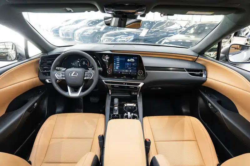 Lexus RX 2025 300 AWD Luxury Edition — миниатюра 11